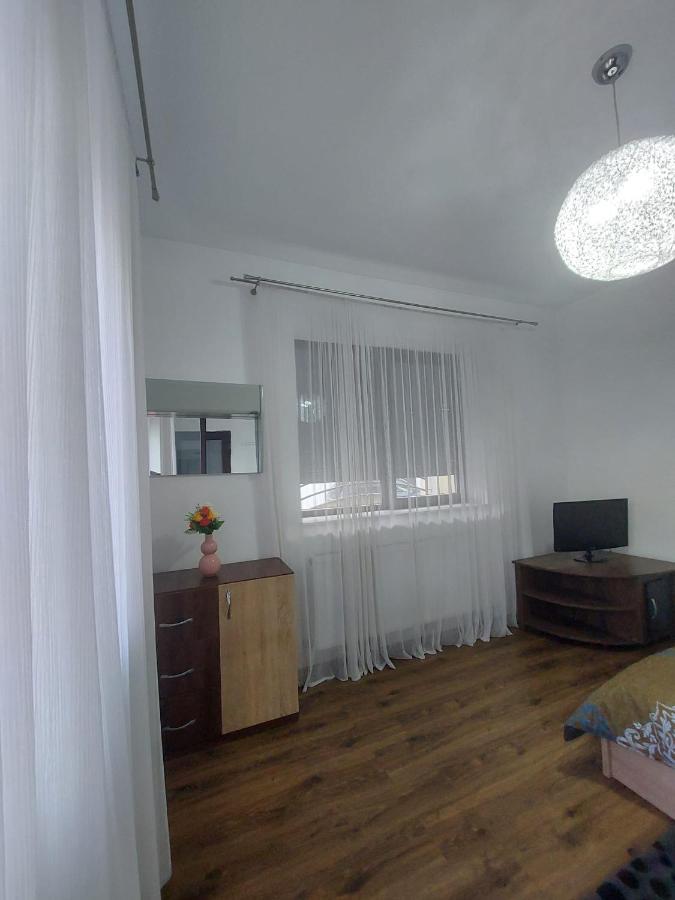 Camere Centrale Пітешть Екстер'єр фото