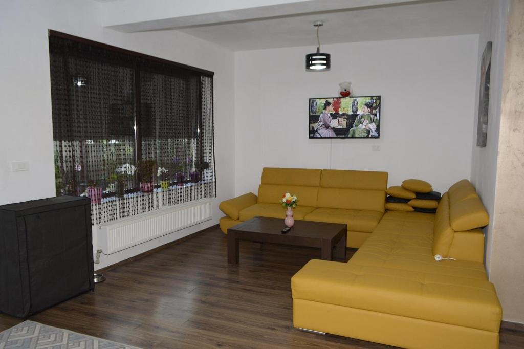 Camere Centrale Пітешть Екстер'єр фото